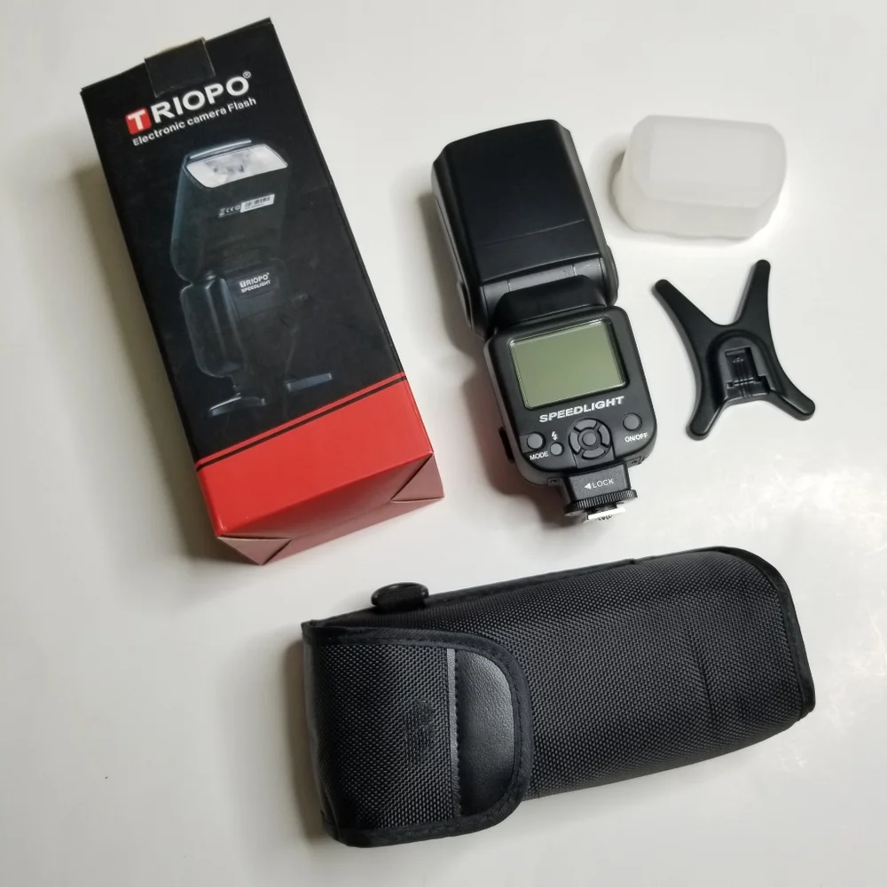 Triopo TR-980N Flash TTL Speedlite For Nikon SLR camera New